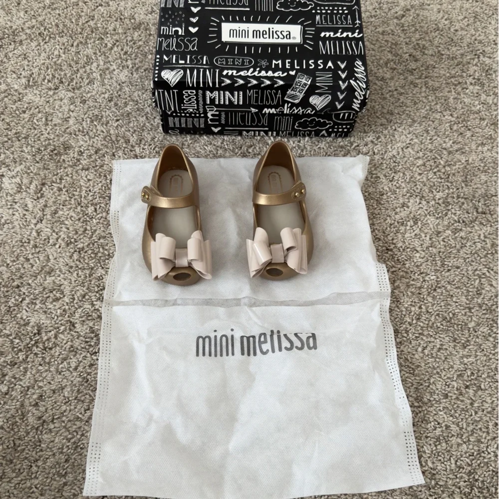 Mini Melissa Ultragirl gold toddler girl shoes sandals size 6